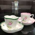 ２つのデミタスカップ